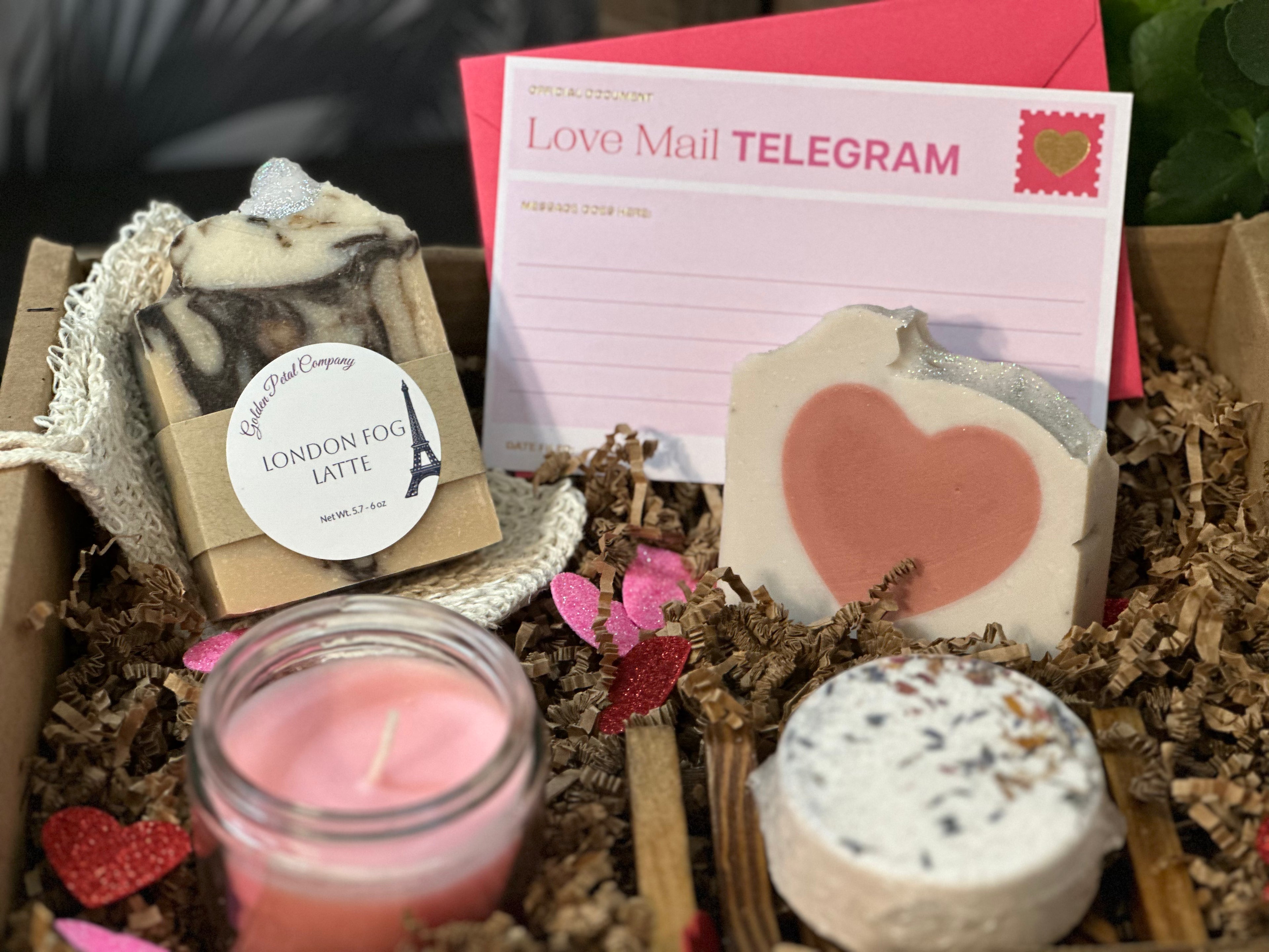 Valentine's Day Spa Gift Set (Pink Heart Variant)