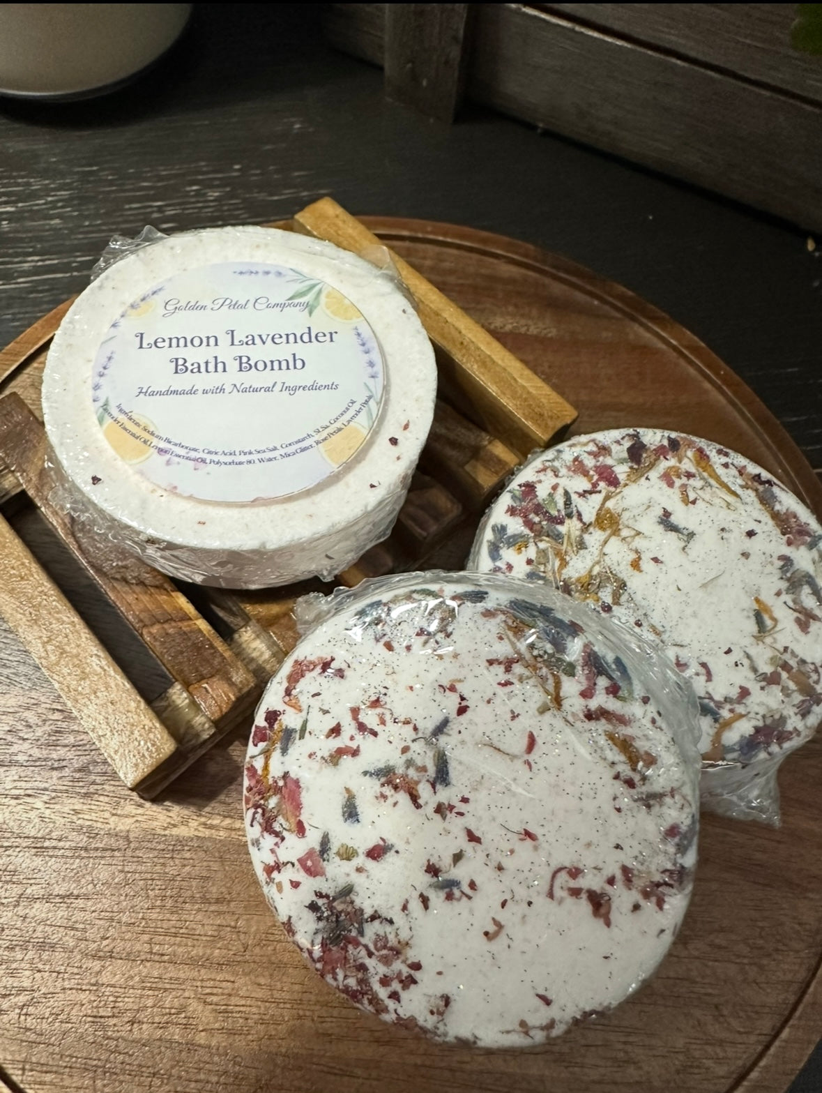 Lemon Lavender Bath Bomb