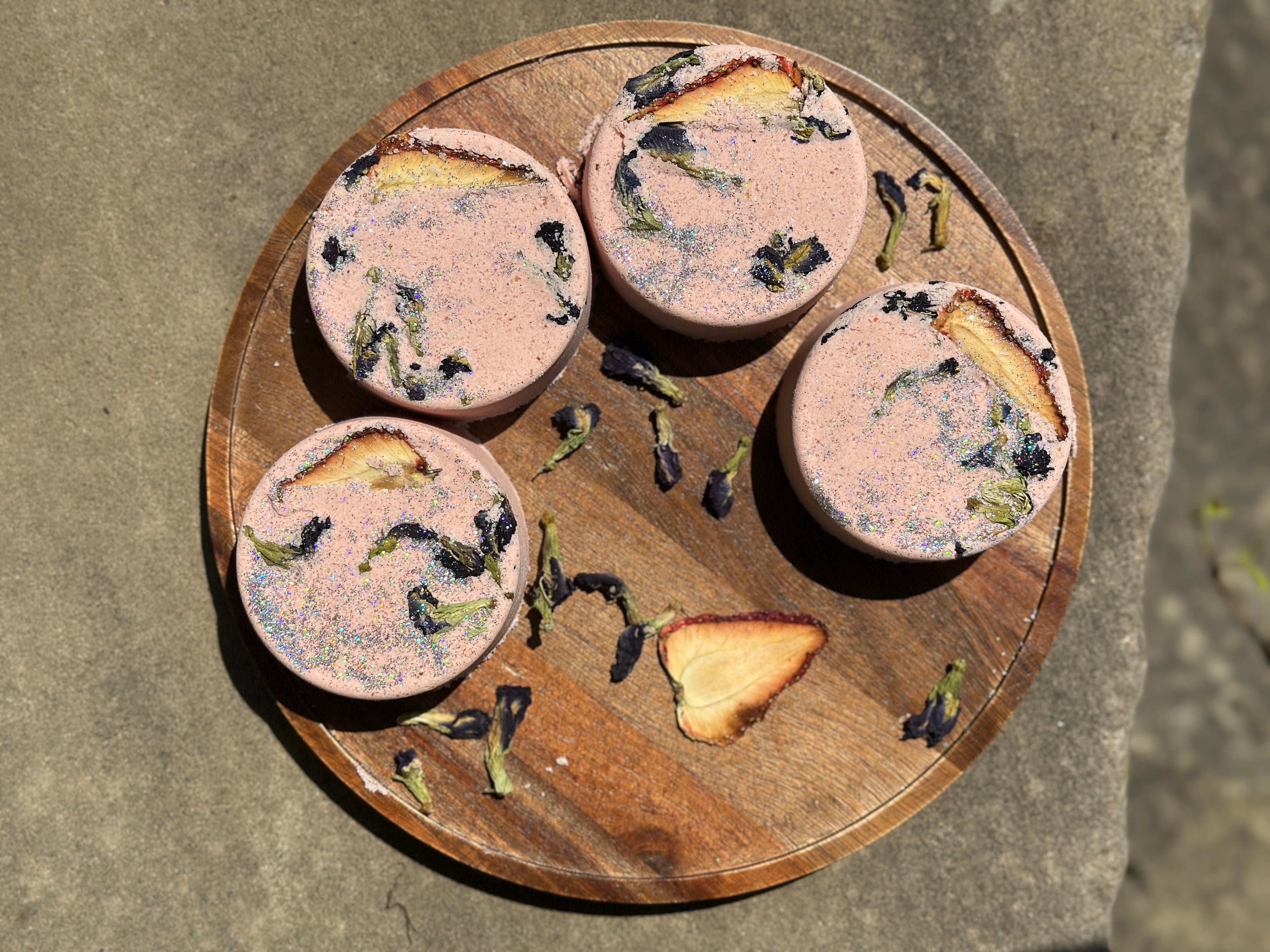 Strawberry Moon Handmade Botanical Bath Fizz